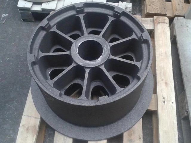 Odlitky - tvárná litina - ruční formování